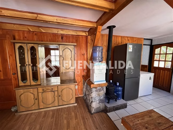 Casa en venta 4 dorm.2 baños piscina, terraza en Paihuano