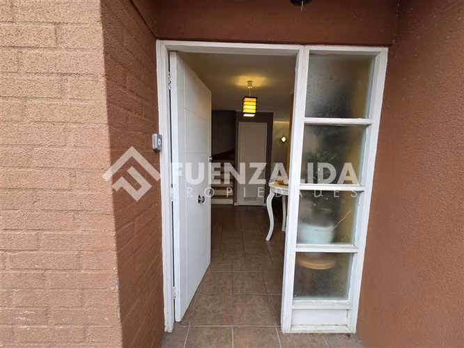 Casa en venta de 3 dorm. 2 baños + baño visita en La Serena