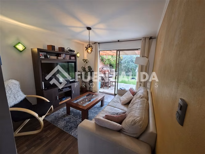 Casa en venta de 3 dorm. 2 baños + baño visita en La Serena