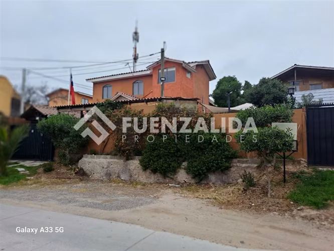 Casa en venta de 5 dorm. en Coquimbo
