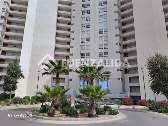 Departamento en venta de 3 dorm. en La Serena