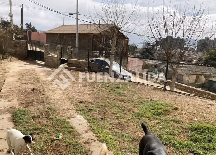 Casa en venta de 2 dorm. en Coquimbo