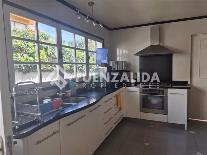 Casa en venta de 5 dorm. en La Serena - Imagen 9