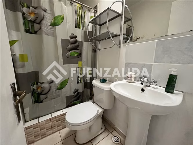Casa en venta de 2 dorm. 1 baño, Garage con baño,en Coquimbo