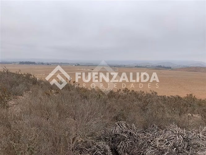 Sitio en venta en Cruz de Cañas, Coquimbo