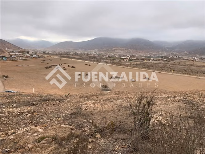 Sitio en venta en Cruz de Cañas, Coquimbo