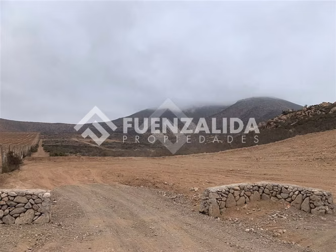 Sitio en venta en Cruz de Cañas, Coquimbo