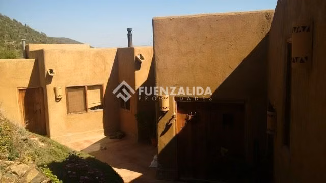 Casa en venta de 5 dorm. 5 baños, pieza servicio, La Serena