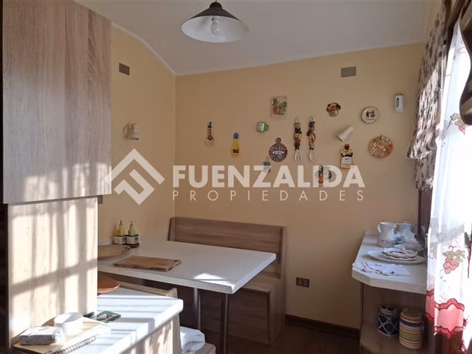 Casa en venta de 5 dorm. en Coquimbo - Imagen 10