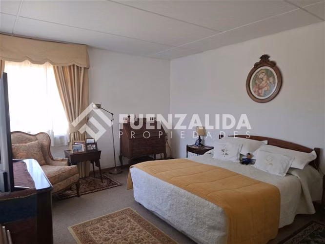 Casa en arriendo frente Playa chica La Herradura, Coquimbo