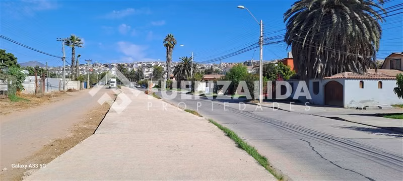 Sitio en venta en La Serena
