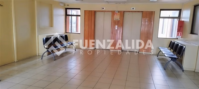 Oficina en venta Edificio Fleming cerca Hospital La Serena