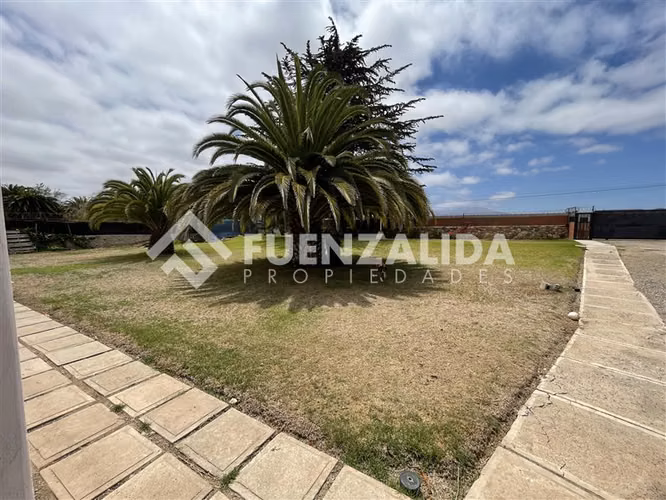 Casa en venta de 4 dorm. en La Serena - Imagen 7