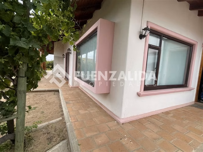 Casa en venta de 4 dorm. en La Serena - Imagen 3