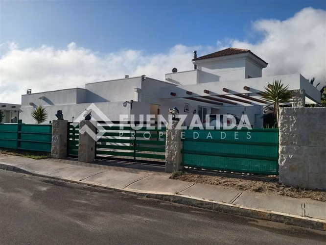 Casa en venta de 4 dorm. en La Serena - Imagen 19