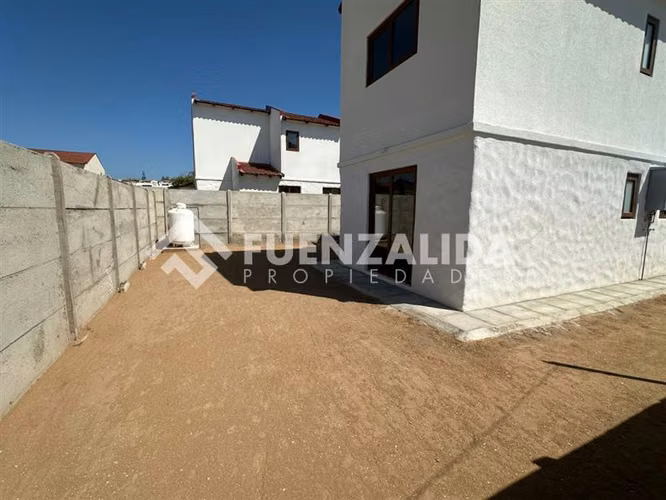 Casa en venta de 3 dorm. Peñuelas - Imagen 7