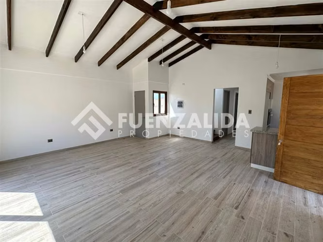 Casa en venta de 3 dorm. Peñuelas - Imagen 8
