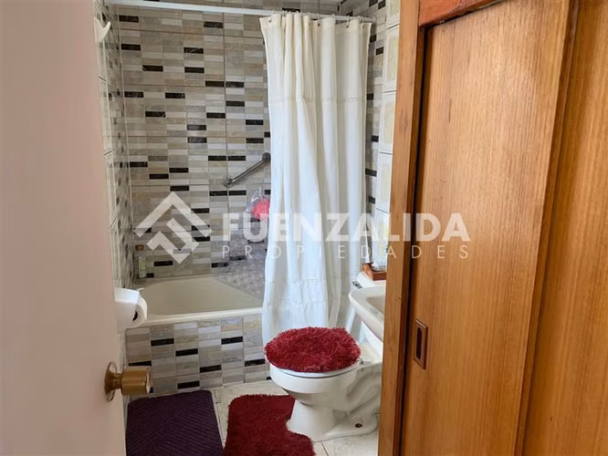 Casa con Alojamiento turistico en venta en Coquimbo
