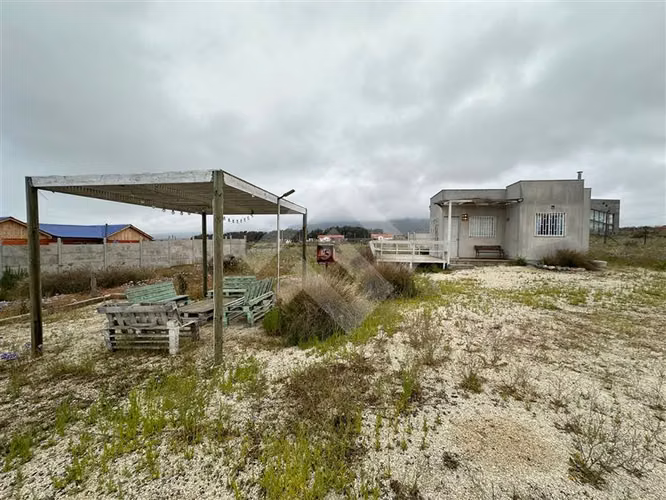 Sitio con 2 Cabañas alajadas en venta en Guanaqueros - Imagen 11
