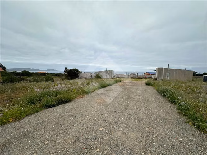 Sitio con 2 Cabañas alajadas en venta en Guanaqueros - Imagen 7