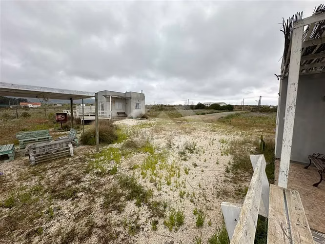 Sitio con 2 Cabañas alajadas en venta en Guanaqueros - Imagen 10