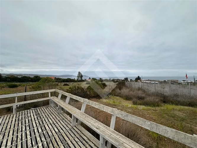 Sitio con 2 Cabañas alajadas, en venta en Guanaqueros - Imagen 9