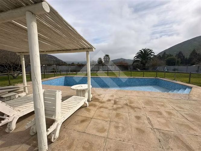 Casa en venta de 8 dorm. en Vicuña