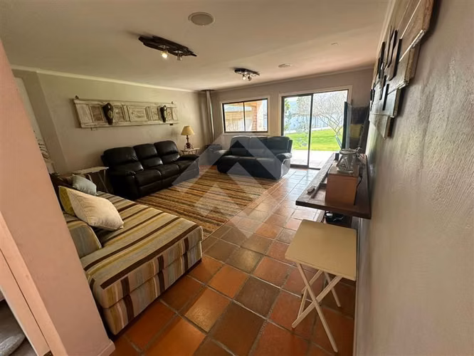 Casa en venta de 8 dorm. en Vicuña