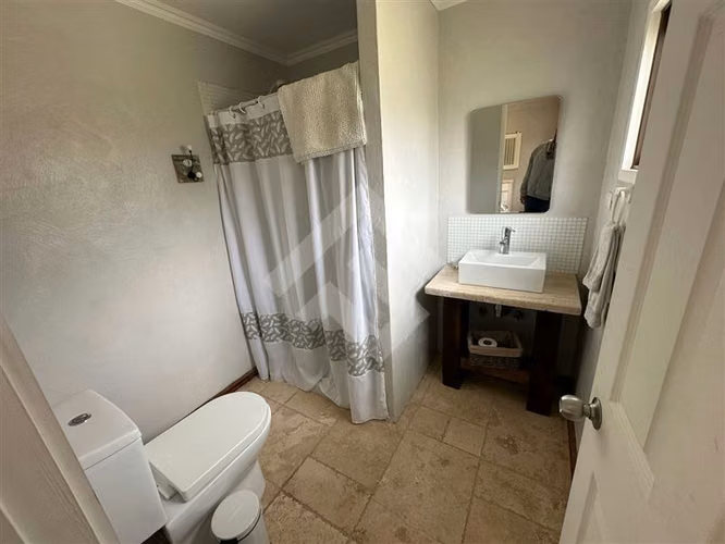 Casa en venta de 8 dorm. en Vicuña