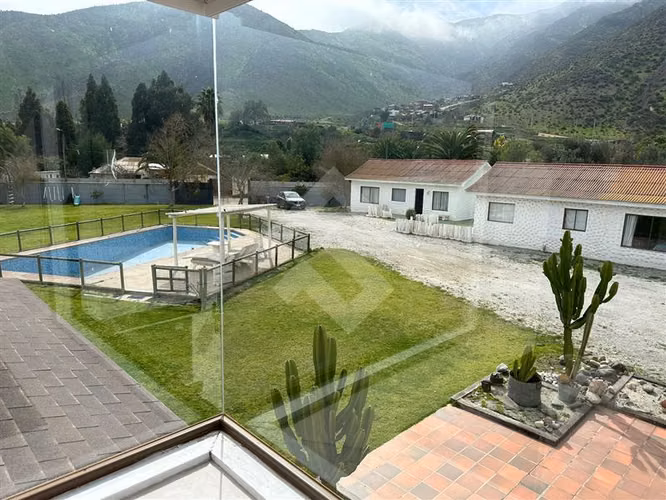 Casa en venta de 8 dorm. en Vicuña