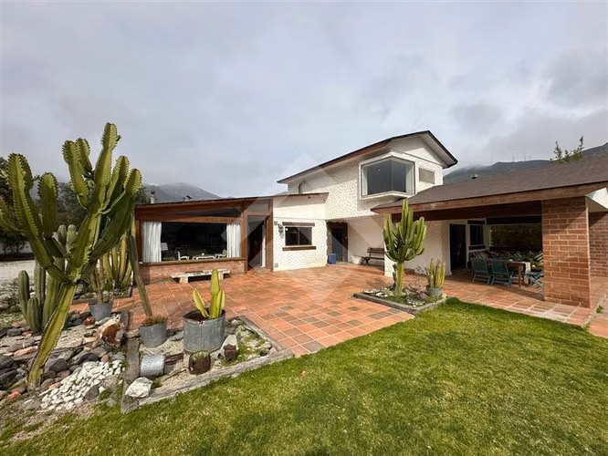 Casa en venta de 8 dorm. en Vicuña