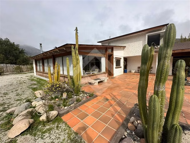 Casa en venta de 8 dorm. en Vicuña
