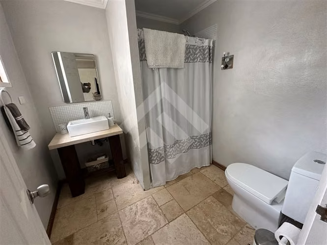 Casa en venta de 8 dorm. en Vicuña