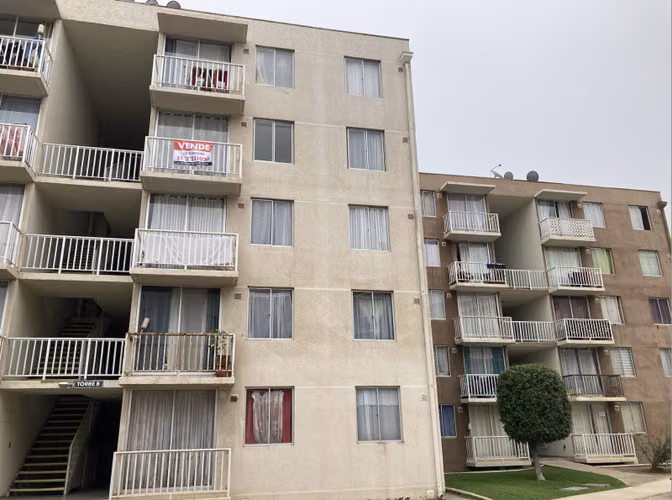 Departamento en venta de 3 dorm. en La Serena