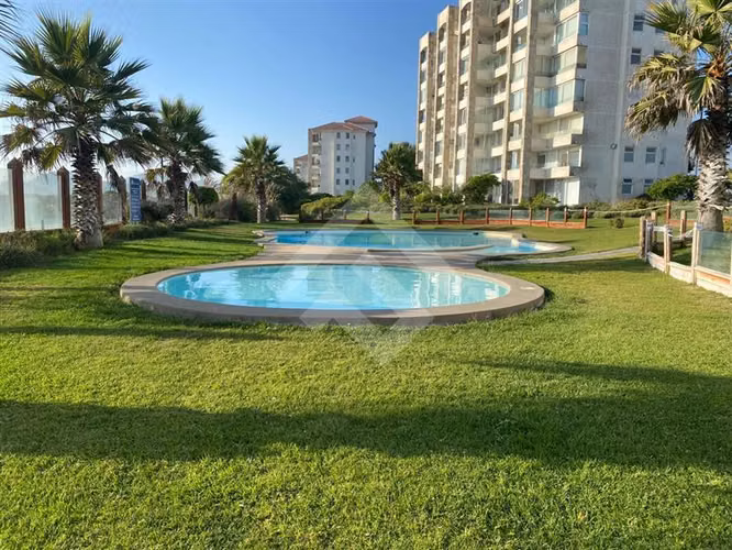 Departamento en venta de 3 dorm. Serena Golf La Serena