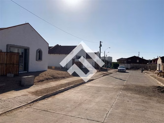 Casa venta nueva 3 dorm Rio Hurtado sector Peñuelas Coquimbo