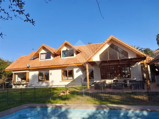 Casa en venta de 5 dorm. en Coquimbo