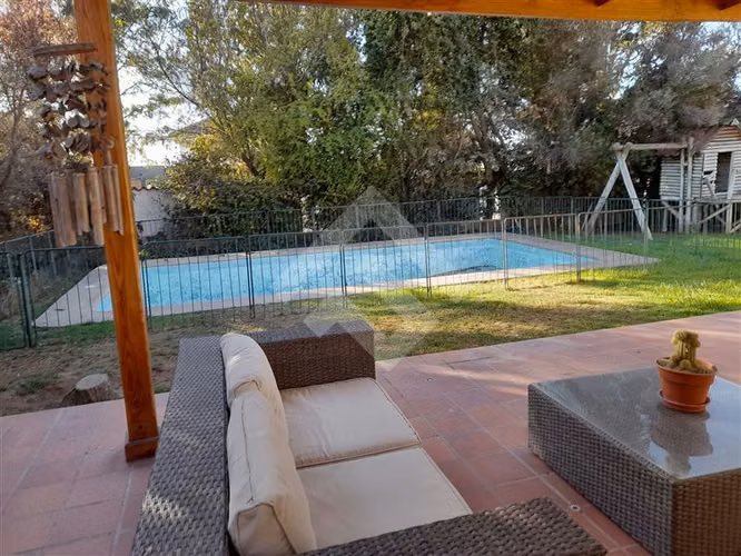 Casa en venta de 5 dorm. en Coquimbo