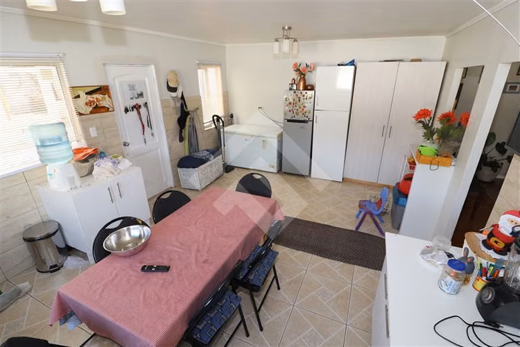Casa en venta de 4 dorm. en La Serena