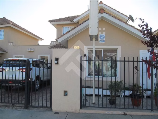 Casa en venta de 3 dorm. en La Serena
