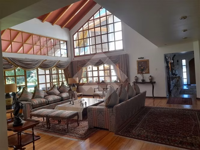 Casa en venta de 8 dorm. en Ovalle