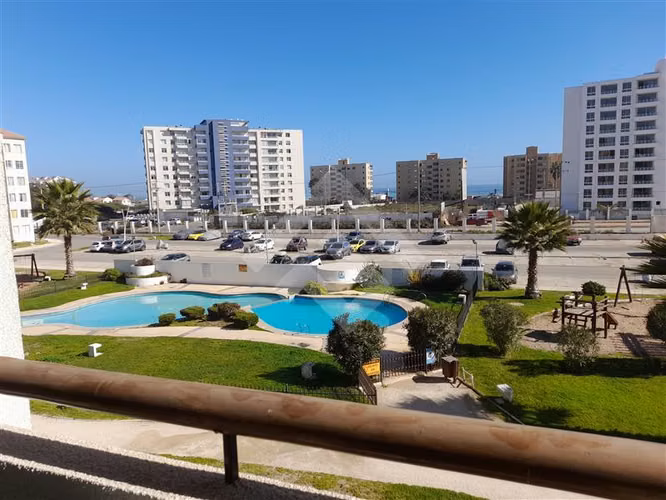 Departamento en venta de 3 dorm. en La Serena