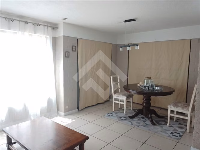 Casa en venta de 4 dorm. en La Serena