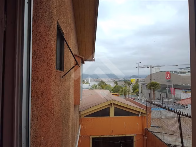 Local Comercial con casa en venta en Coquimbo