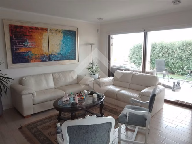 Casa en venta de 3 dorm. en Tongoy