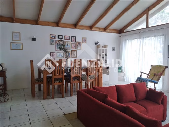 Casa en venta de 4 dormitorio,un baño, living comedor cocina - Imagen 12
