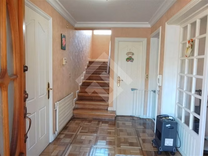 Casa en venta de 5 dorm. en La Serena