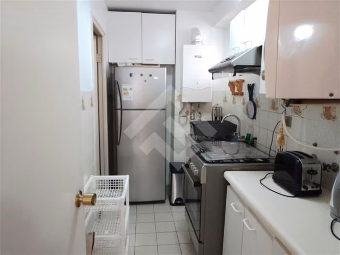 Departamento en arriendo de 2D,2B y pieza servicio