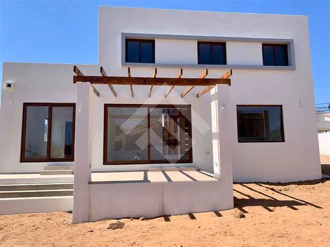 Casa en venta de 4 dorm. en Coquimbo - Imagen 27