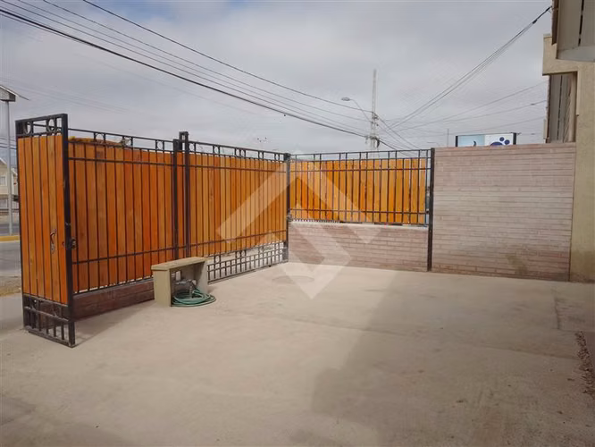 Casa en venta de 3 dorm. en Coquimbo
